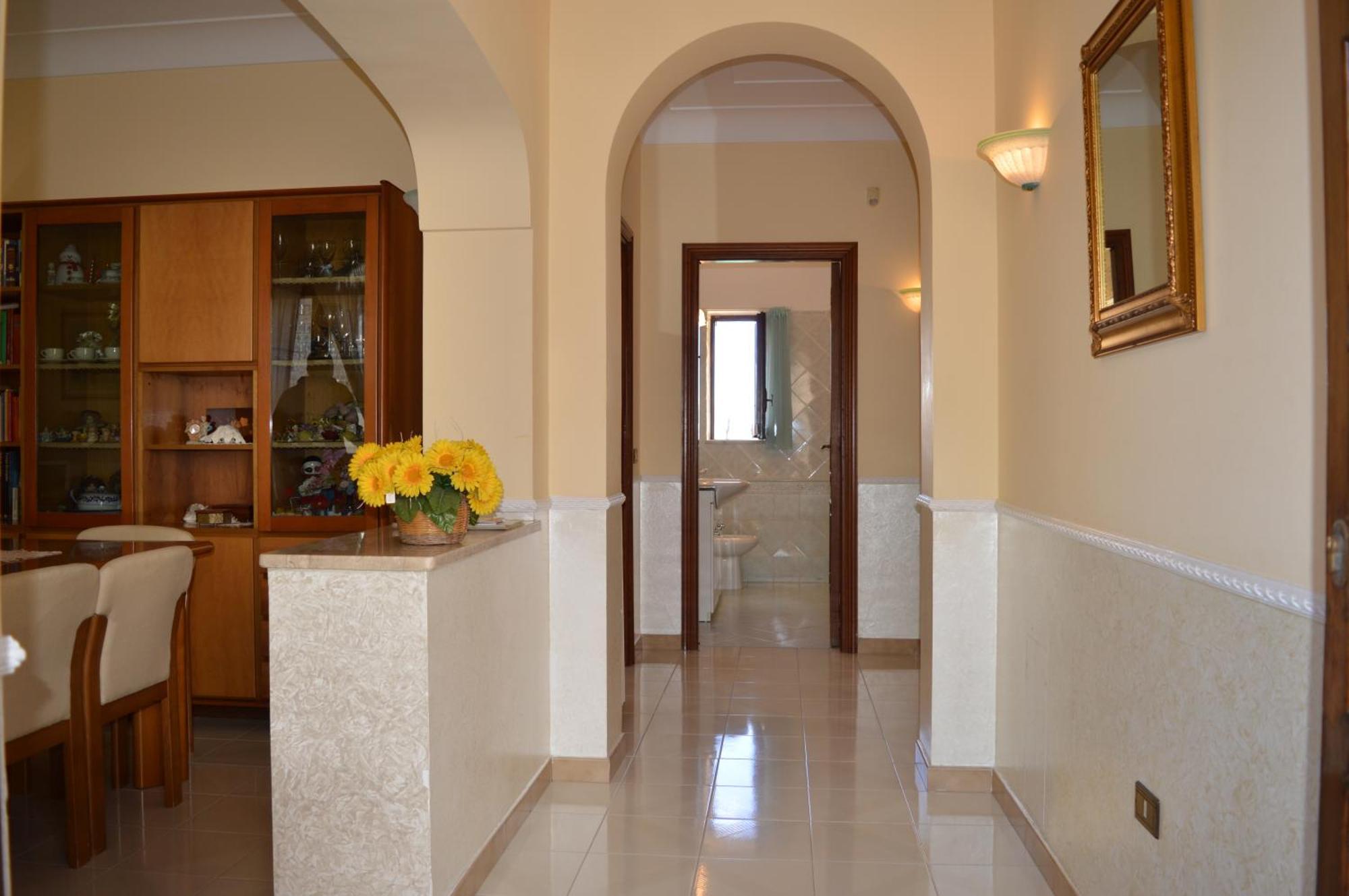 Mary'S Dream - Villa Overlooking Capri And Ischia In Sorrento Peninsula Масса-Лубренсе Экстерьер фото